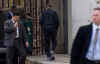 Barack Obama's Secret Service agents watch closely as Obama arrives at Chicago gym on November 16, 2008.