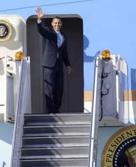 President Barack Obama and family depart on Air Force One for a return to the White House after a President's Day weekend at Obama's Chicago home.