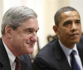 President Barack Obama meets with FBI Director Robert Mueller at FBI Headquarters in Washington on April 28, 2009.